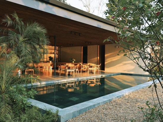 Vả Riverside Retreat